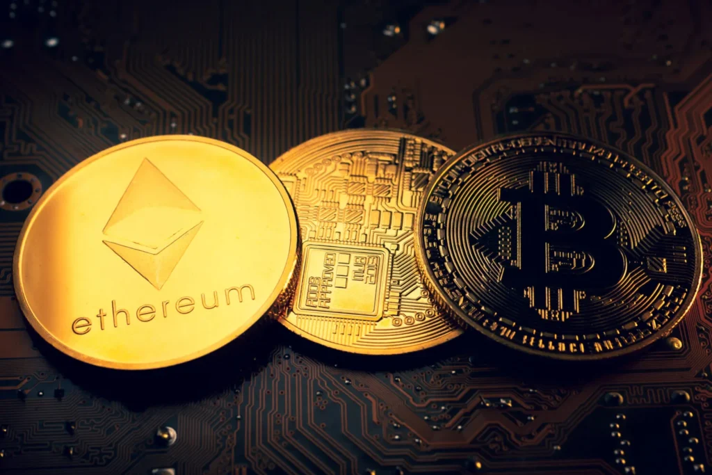 Titelbild zum Vergleich von Bitcoin und Ethereum und ihren Unterschieden